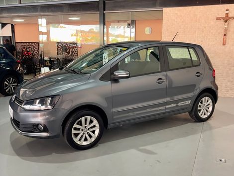 VolksWagen Fox Connect 1.6 Flex 8V 5p
