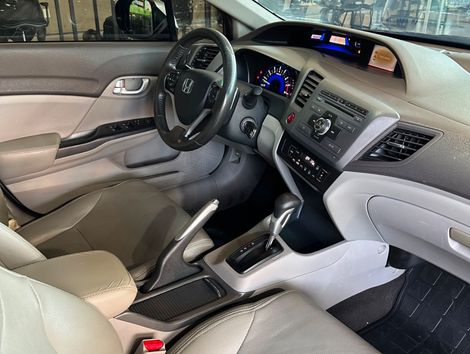 Honda Civic Sedan LXR 2.0 Flexone 16V Aut. 4p