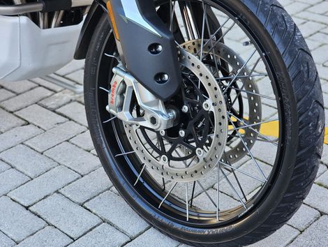 TRIUMPH TIGER 900 RALLY PRO