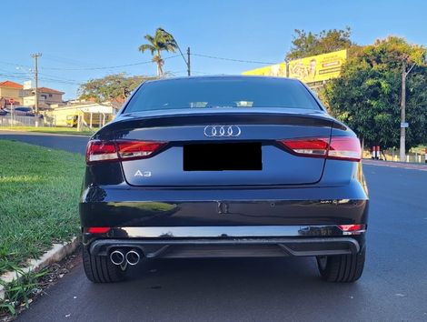 Audi A3 Sedan Prestige 1.4 TFSI Flex Tip.