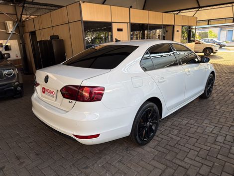 VolksWagen JETTA Comfortline 2.0 T.Flex 8V 4p Tipt.