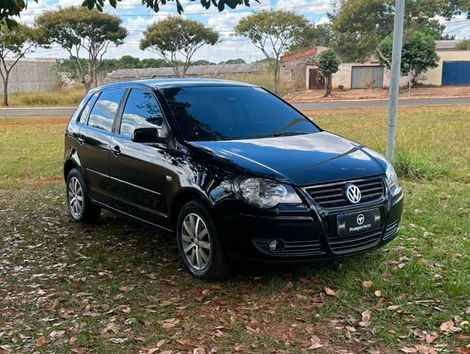 VolksWagen Polo 1.6 Mi/S.Ouro 1.6 Mi Tot.Flex 8V 5p