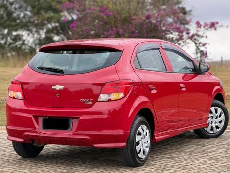 Chevrolet ONIX HATCH LT 1.4 8V FlexPower 5p Mec.
