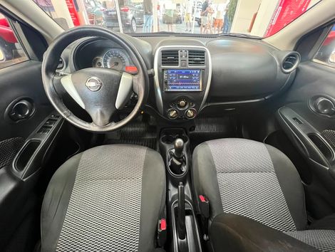 Nissan VERSA 1.0 12V FlexStart 4p Mec.