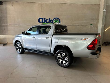 Toyota Hilux CD SRX 4x4 2.8 TDI 16V Diesel Aut.