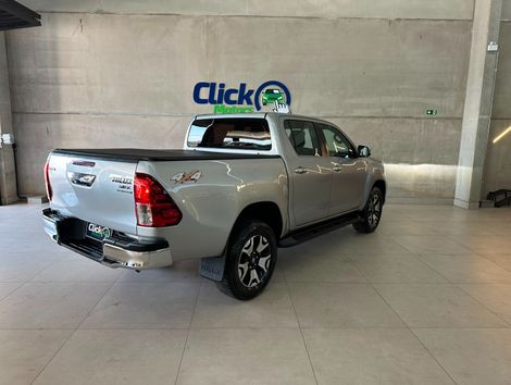 Toyota Hilux CD SRX 4x4 2.8 TDI 16V Diesel Aut.