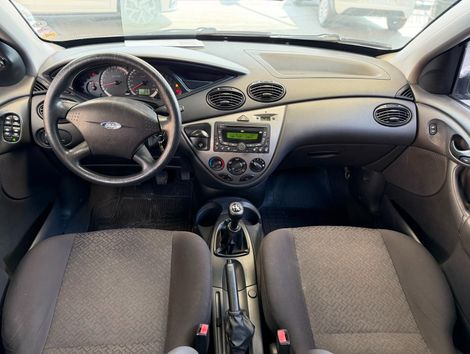 Ford Focus Sedan 1.6/1.6 Flex 8V/16V 4p Mec.