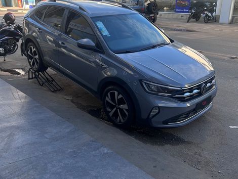 VolksWagen Nivus Highline 1.0 200 TSI Flex Aut.