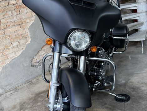 Harley STREET GLIDE SPECIAL FLHXS