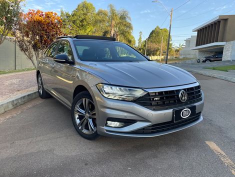 VolksWagen JETTA R-Line 250 TSI 1.4 Flex 16V Aut.