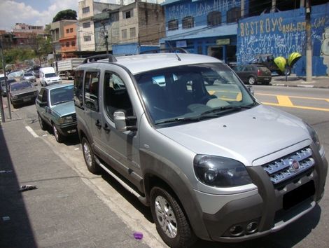 Fiat Doblo Adv. XINGU LOCKER 1.8 Flex 16V 5p
