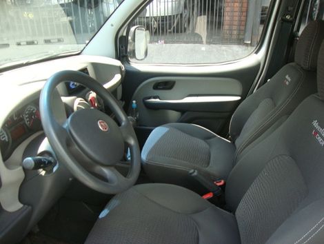 Fiat Doblo Adv. XINGU LOCKER 1.8 Flex 16V 5p