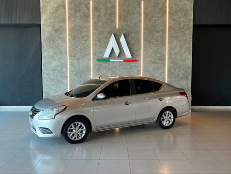 Nissan VERSA SV 1.6 16V FlexStart 4p Aut.