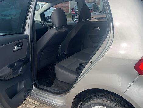 VolksWagen Fox Comfortline 1.0 Flex 12V 5p