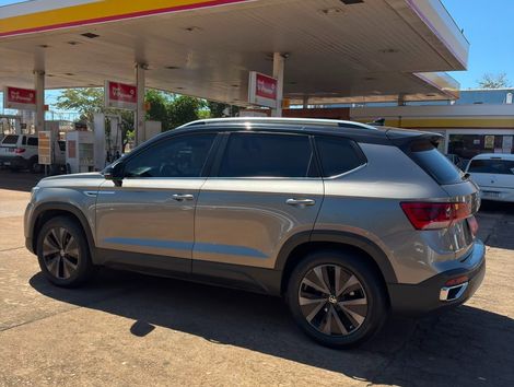 VolksWagen TAOS Launching Ed. 1.4 250 TSI Flex Aut.
