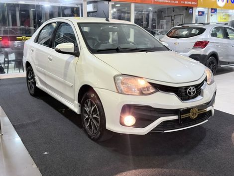 Toyota ETIOS PLATINUM Sed. 1.5 Flex 16V 4p Aut.