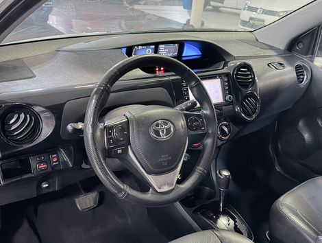 Toyota ETIOS PLATINUM Sed. 1.5 Flex 16V 4p Aut.