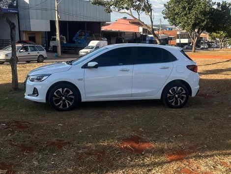 Chevrolet ONIX HATCH PREM. 1.0 12V TB Flex 5p Aut.