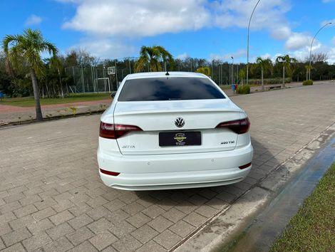 VolksWagen JETTA Comfort. 250 TSI 1.4 Flex 16v Aut.