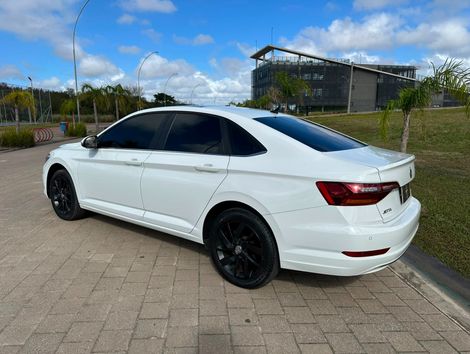 VolksWagen JETTA Comfort. 250 TSI 1.4 Flex 16v Aut.