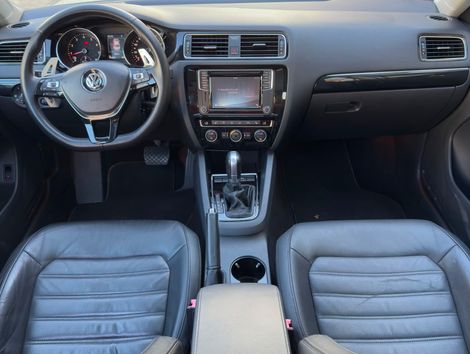 VolksWagen JETTA Highline 2.0 TSI 16V 4p Tiptronic