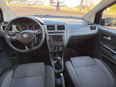 VolksWagen Fox Connect 1.6 Flex 8V 5p
