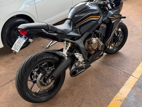 HONDA CBR 650 R
