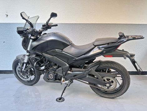 BAJAJ DOMINAR 400 