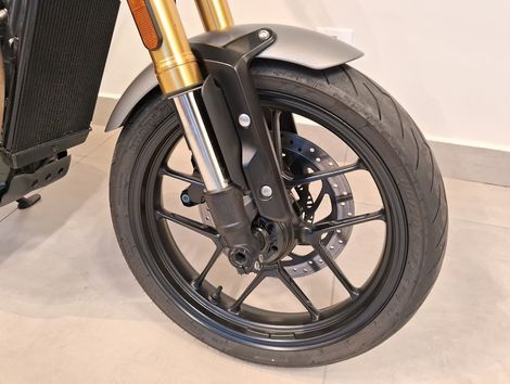 TRIUMPH SPEED 400