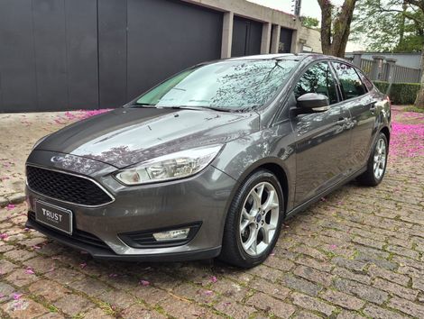 Ford Focus 2.0 16V/SE/SE Plus Flex 5p Aut.
