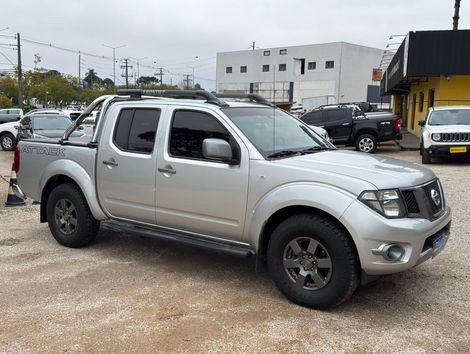 Nissan Frontier SV AT.CD 4x4 2.5 TB Diesel Mec.