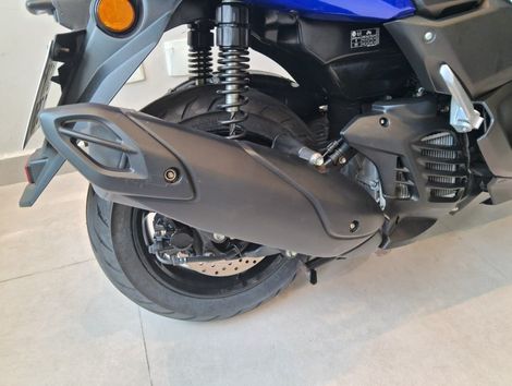 YAMAHA NMAX Connected 160 ABS