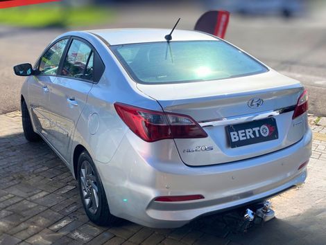 Hyundai HB20S C.style C.plus1.6 Flex 16V Aut. 4P - foto 4