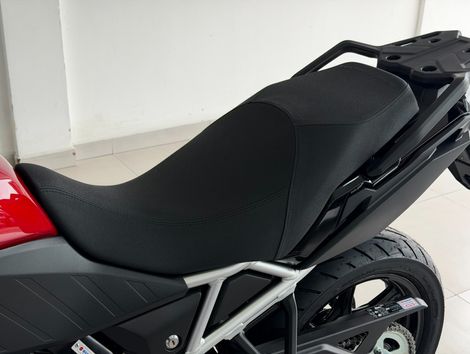 SUZUKI Motos Vermelho Candy Daring