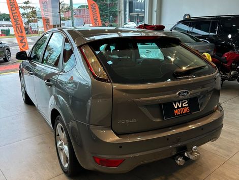 Ford Focus 1.6 S/SE/SE Plus Flex 8V/16V  5p