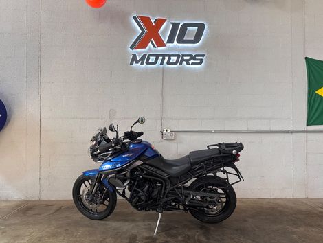 TRIUMPH TIGER 800 XRX