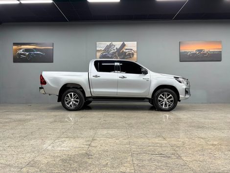 Toyota Hilux CD SRV 4x2 2.7 Flex 16V Aut.