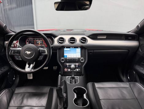 Ford Mustang GT Premium 5.0 V8