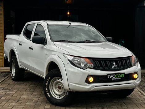 Mitsubishi L200 Triton Gls 2.4 Cd Diesel Automático - foto 4