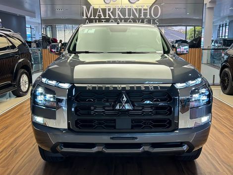 Mitsubishi Triton HPE 2.4 CD 4x4 TB Diesel Aut.