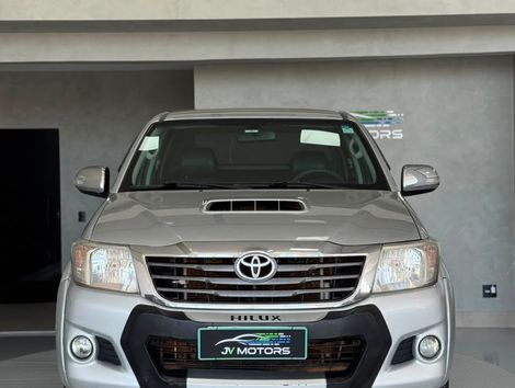 Toyota Hilux CD SRV D4-D 4x4 3.0 TDI Diesel Aut