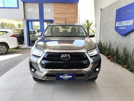 Toyota Hilux CD SRX 4x4 2.8 TDI 16V Diesel Aut.