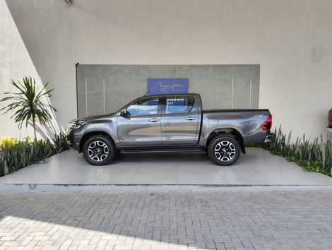 Toyota Hilux CD SRX 4x4 2.8 TDI 16V Diesel Aut.