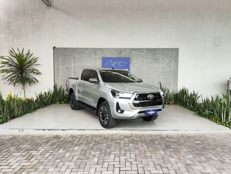 Toyota Hilux CD SRV 4x4 2.8 TDI Diesel Aut.