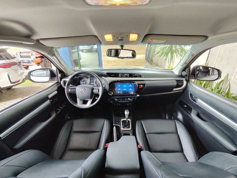 Toyota Hilux CD SRV 4x4 2.8 TDI Diesel Aut.