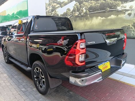 Toyota Hilux CD SRX 4x4 2.8 TDI 16V Diesel Aut.