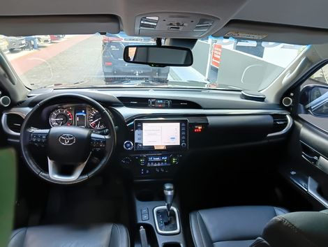 Toyota Hilux CD SRX 4x4 2.8 TDI 16V Diesel Aut.