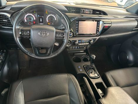 Toyota Hilux CD SRX 4x4 2.8 TDI 16V Diesel Aut.