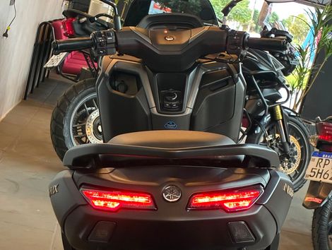 YAMAHA NMAX Connected 160 ABS