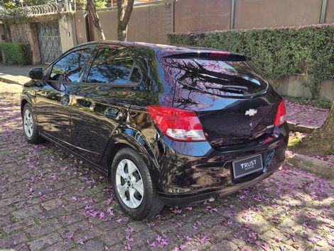 Chevrolet ONIX HATCH LT 1.0 8V FlexPower 5p Mec.